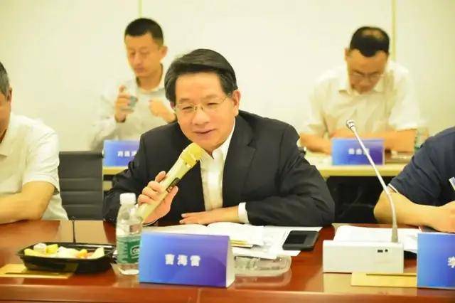深圳律师收费标准最新规定出台，为市民提供更加公平合理的法律服务  第1张