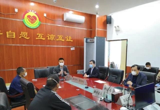 广州黄埔区寻找专业辩护律师的联系方式及建议  第1张